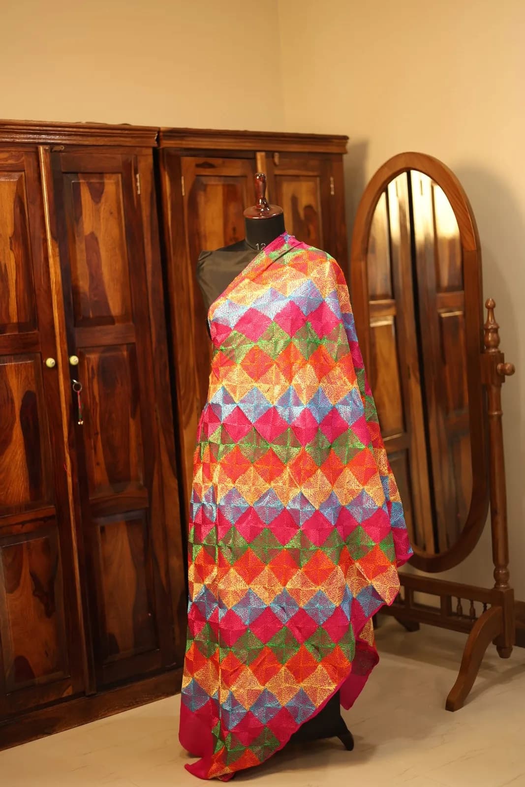 Bright Diamond Phulkari Dupatta