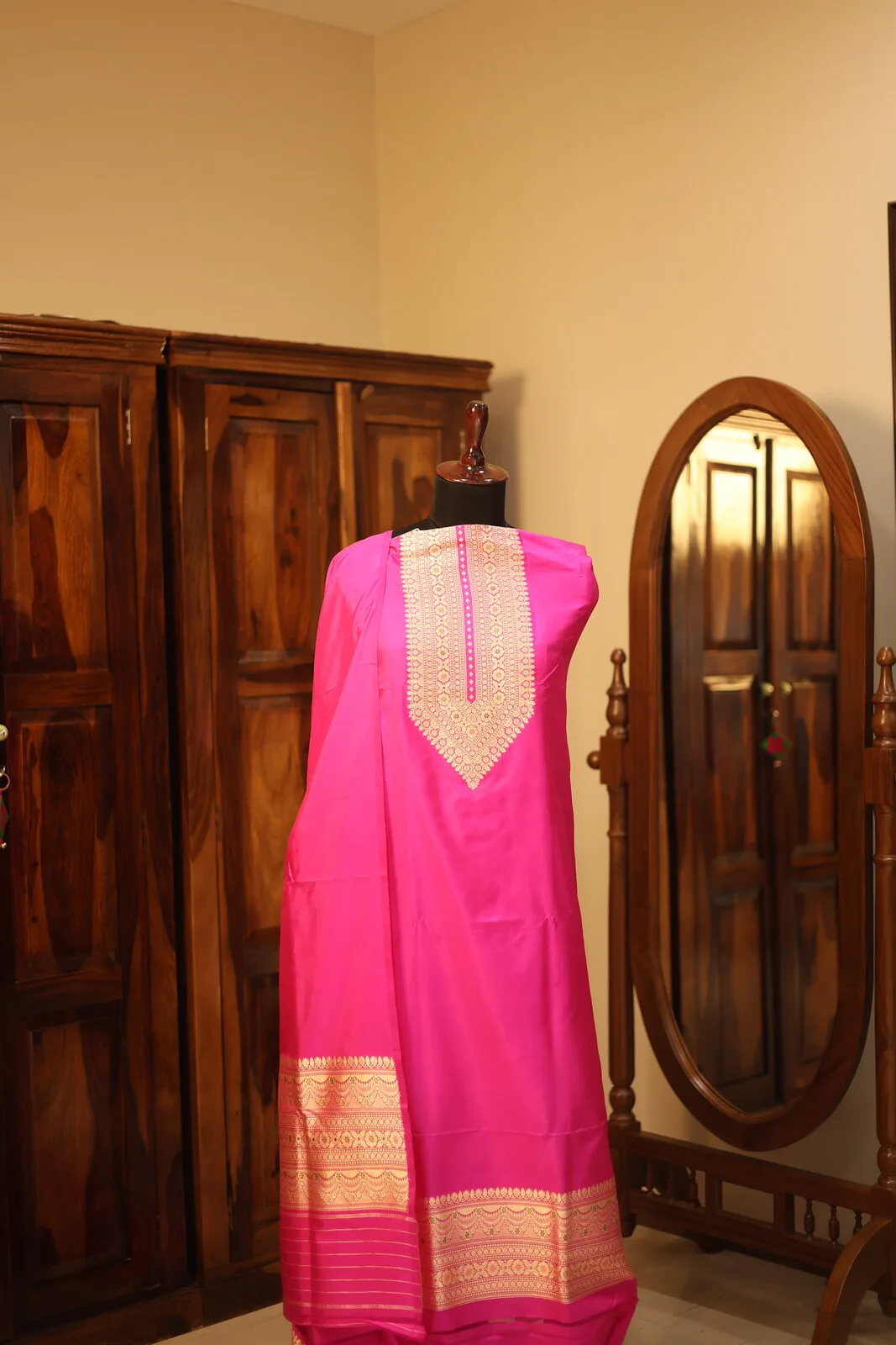 Magenta Embroidered Kurti with Gold Zari Detailing