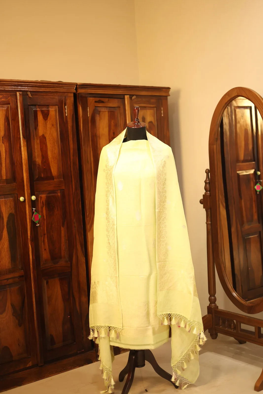 Cream Embroidered Ruffle Sleeve Ethnic Kurti